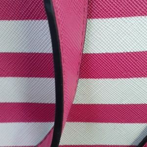 Meet your Posher, Walidah